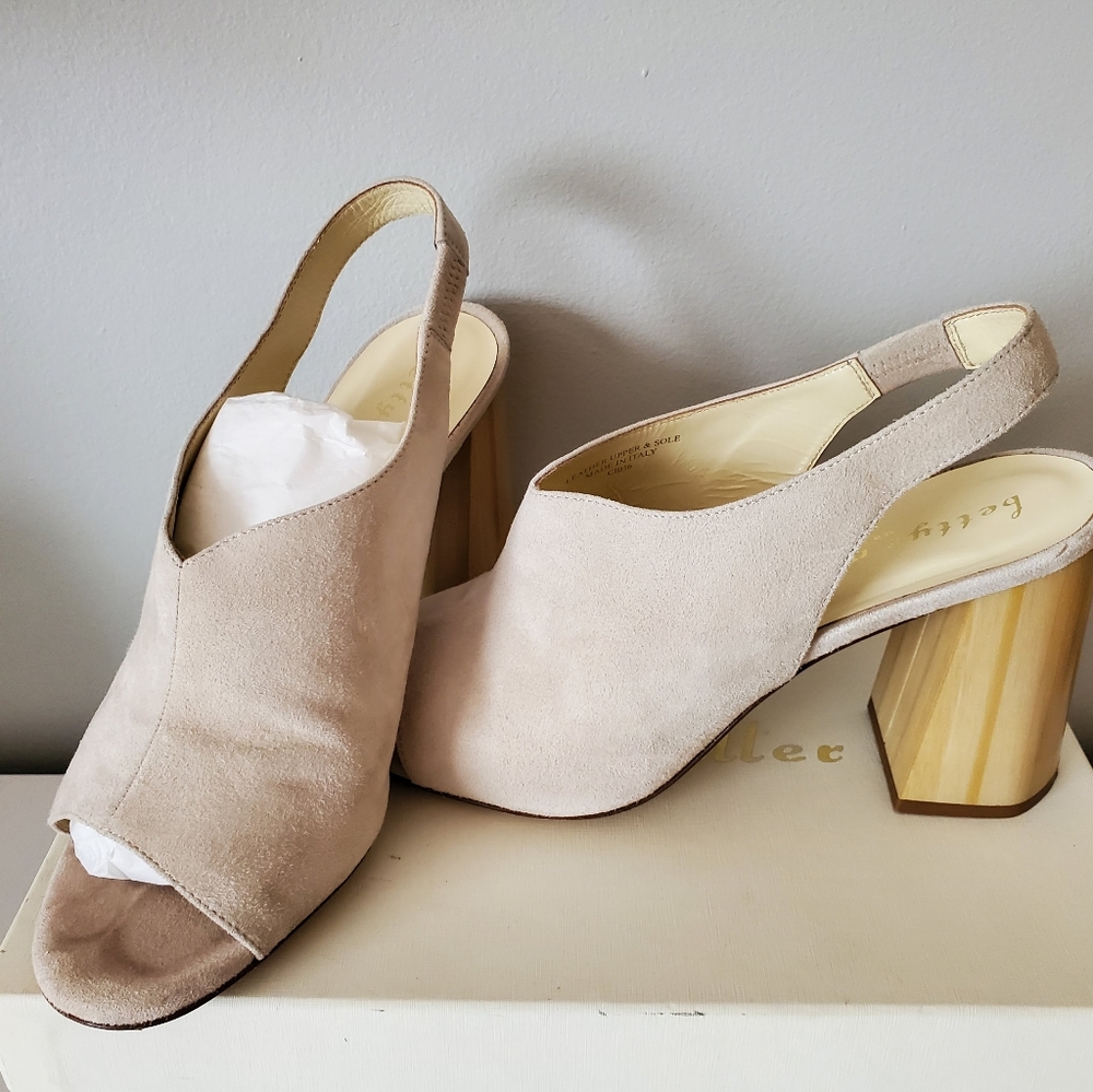 Italian shoes open toe size 7.5